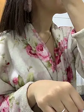 Branquinha rose online show from 04-28-26, 10:15