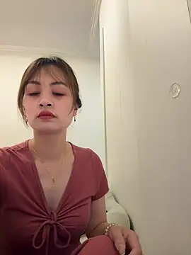 Yang 218 online show from 05-11-26, 07:03