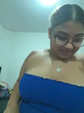 C1N09 online show from 06-25-26, 05:23