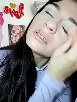 Snapshot of Jade_sexydoll chatting on 06-10-26, 01:43 Jade sexydoll online show from 06-10-26, 01:43