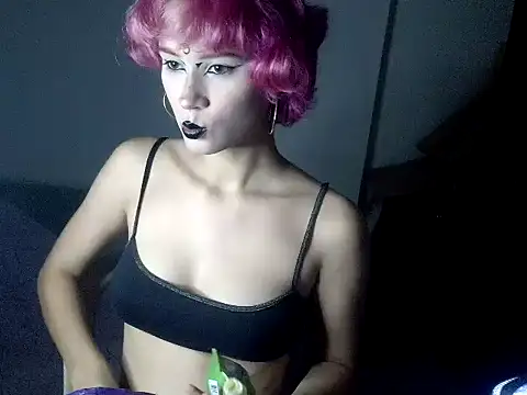 Snapshot of Gasby_8 chatting on 05-02-26, 01:32 Gasby 8 online show from 05-02-26, 01:32