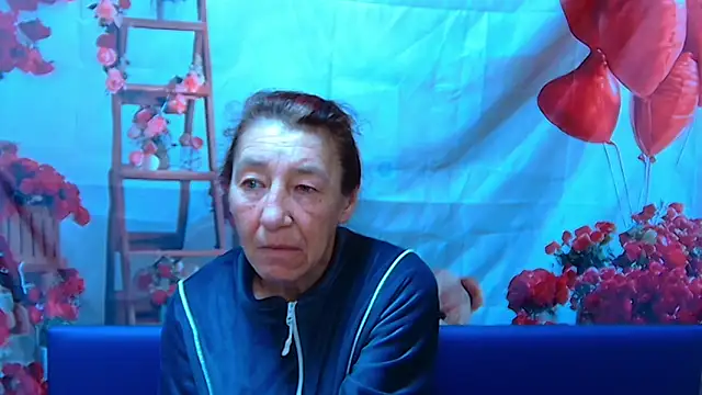 Snapshot of AngelaMolda chatting on 03-28-26, 12:38 AngelaMolda online show from 03-28-26, 12:38