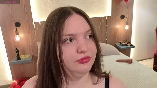 Kristy Grace online show from 04-18-26, 08:07