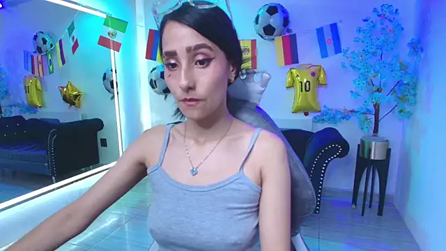 Palmer foxx online show from 07-04-26, 03:51