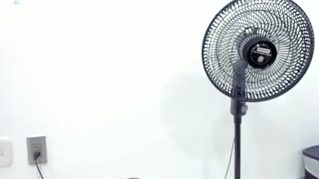 Snapshot of noah_chips_ chatting on 04-07-26, 05:30 noah chips online show from 04-07-26, 05:30