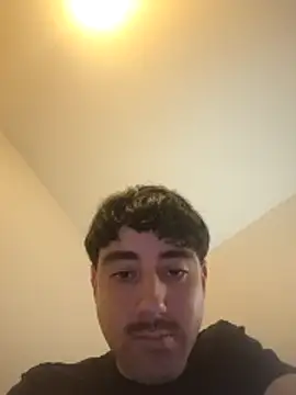 Snapshot of yoshi8317 chatting on 03-28-26, 12:43 yoshi8317 online show from 03-28-26, 12:43