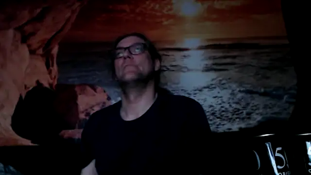 Snapshot of marcmarx0511 chatting on 03-28-26, 01:49 marcmarx0511 online show from 03-28-26, 01:49