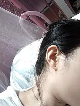 Saryloveparadise online show from 05-13-26, 02:36