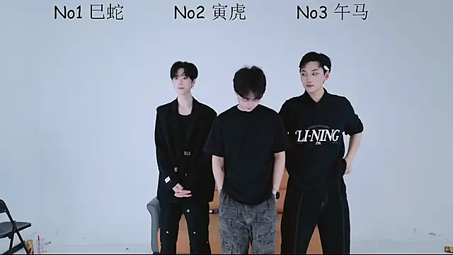 Dkcolo online show from 04-13-26, 10:32