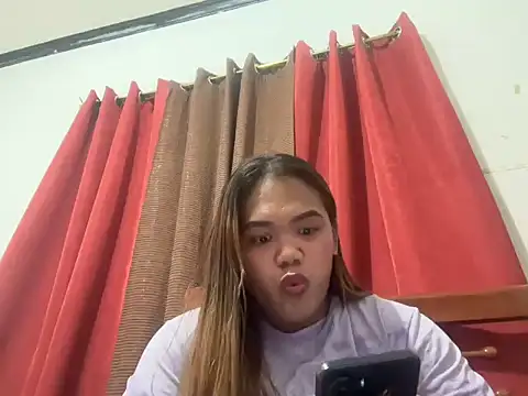 yourhotwild bella online show from 07-27-26, 06:37