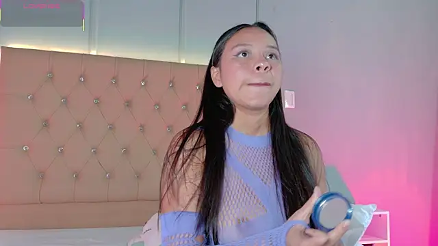 CandyRose   online show from 04-11-26, 04:28