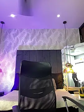 AngelCheerry  online show from 05-12-26, 11:40