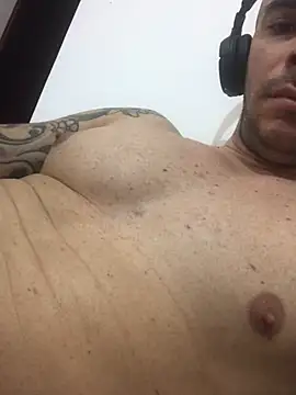 Snapshot of Roniecolleman chatting on 03-29-26, 02:44 Roniecolleman online show from 03-29-26, 02:44