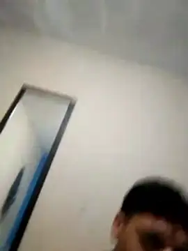 Snapshot of Matheus-ofc chatting on 03-29-26, 03:28 Matheus-ofc online show from 03-29-26, 03:28