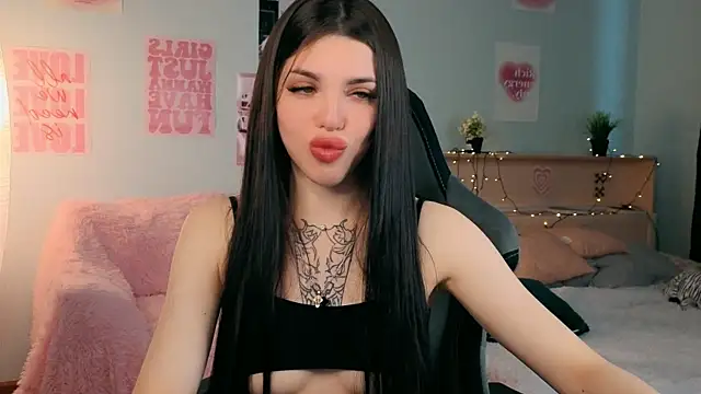 molly rettyy online show from 05-10-26, 04:28