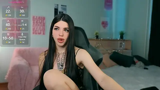 molly rettyy online show from 06-24-26, 04:00