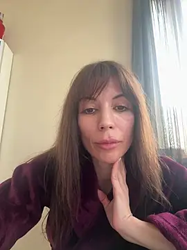 Snapshot of AniAnita263 chatting on 04-01-26, 10:16 AniAnita263 online show from 04-01-26, 10:16