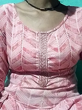 Snapshot of riyaa_sexyy chatting on 06-30-26, 07:53 riyaa sexyy online show from 06-30-26, 07:53