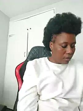 Snapshot of Dutches101 chatting on 04-19-26, 07:29 Dutches101 online show from 04-19-26, 07:29