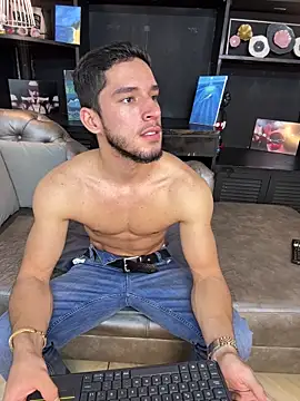 Snapshot of axel_tone chatting on 03-31-26, 09:48 axel tone online show from 03-31-26, 09:48