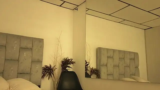 Izumi   online show from 05-01-26, 04:06