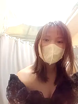 Snapshot of -Trang- chatting on 04-01-26, 05:08 -Trang- online show from 04-01-26, 05:08