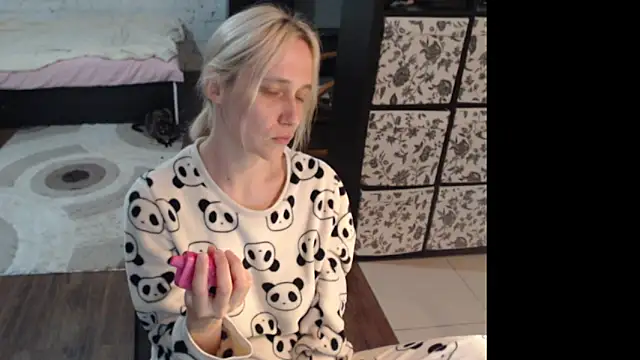 Sweet hot shrmp online show from 05-20-26, 02:56