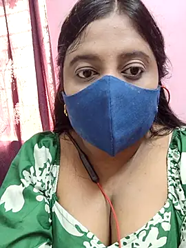 Snapshot of Tami-sonia chatting on 04-09-26, 10:42 Tami-sonia online show from 04-09-26, 10:42