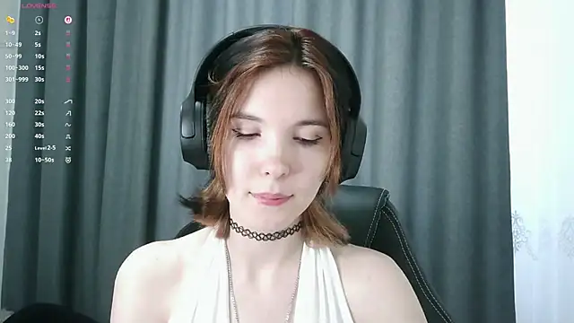 Snapshot of RubyBooby chatting on 06-19-26, 04:11 RubyBooby online show from 06-19-26, 04:11