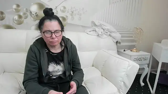 Snapshot of Merika_12 chatting on 03-30-26, 12:28 Merika 12 online show from 03-30-26, 12:28