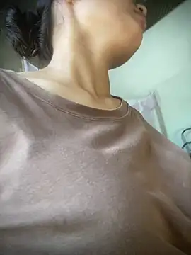 Snapshot of LINSA-0269 chatting on 07-15-26, 05:45 LINSA-0269 online show from 07-15-26, 05:45