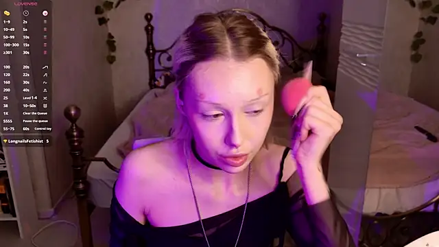ghost girly online show from 05-11-26, 03:40