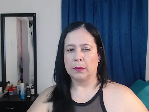 carlareyesk977 online show from 04-23-26, 03:25