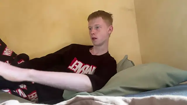 dreamy devi1 online show from 04-04-26, 10:35