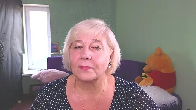 Milane Milky online show from 06-14-26, 06:15