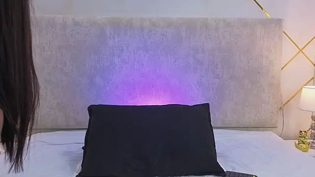 Sammi Evanns online show from 06-18-26, 04:24