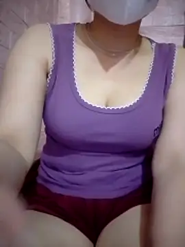 Mi-Naney online show from 05-09-26, 04:50