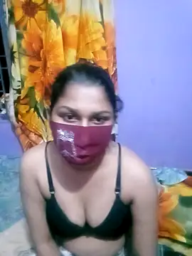 Jerin Couple61 online show from 04-11-26, 06:56