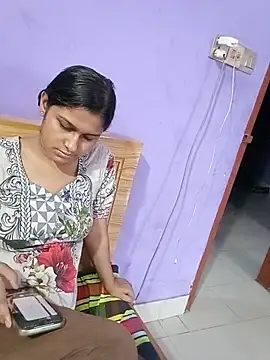Snapshot of Jerin_Couple61 chatting on 06-25-26, 11:37 Jerin Couple61 online show from 06-25-26, 11:37