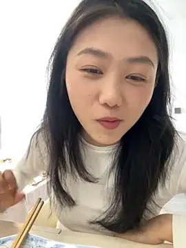 Snapshot of Shanshan_1267 chatting on 04-21-26, 04:41 Shanshan 1267 online show from 04-21-26, 04:41