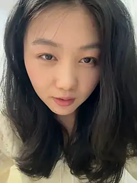 Snapshot of Shanshan_1267 chatting on 04-27-26, 02:59 Shanshan 1267 online show from 04-27-26, 02:59