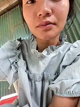 Elisa-a online show from 05-17-26, 01:03