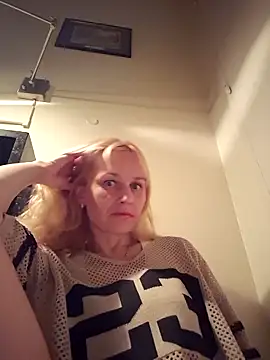 RinaSunX online show from 04-02-26, 01:25