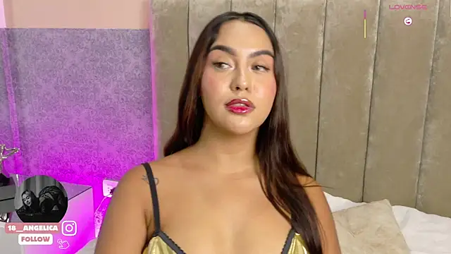 Snapshot of angelicaa_garcia chatting on 04-01-26, 01:41 angelicaa garcia online show from 04-01-26, 01:41