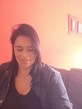 lucianamorocha online show from 06-02-26, 04:09