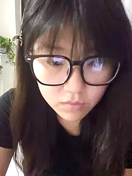 mianmian-666 online show from 04-25-26, 02:47