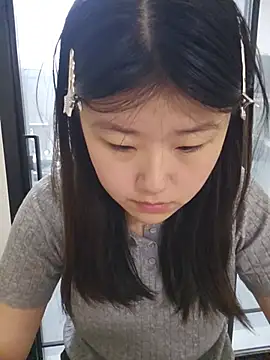 mianmian-666 online show from 05-21-26, 04:36