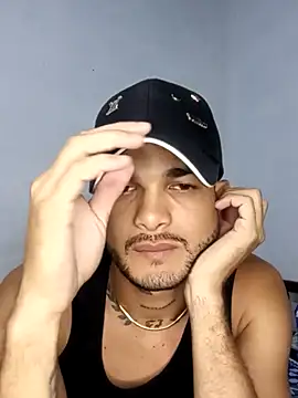 Snapshot of Nicolas_Moncadas chatting on 05-06-26, 03:24 Nicolas Moncadas online show from 05-06-26, 03:24