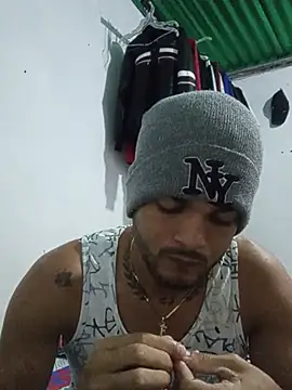 Snapshot of Nicolas_Moncadas chatting on 05-26-26, 02:07 Nicolas Moncadas online show from 05-26-26, 02:07
