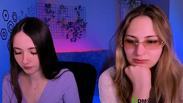 Snapshot of so_hot_rosalie chatting on 04-28-26, 01:16 so hot rosalie online show from 04-28-26, 01:16